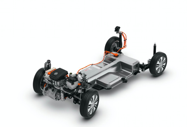 ▲福斯「庶民電動車」e-Up迎改款　加大鋰電池還降價。（圖／翻攝自Volkswagen）