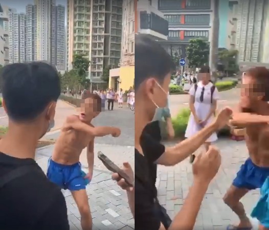 ▲香港一名裸上身男子對文理書院師生揮刀。（圖／翻攝自華爾街狠人臉書）