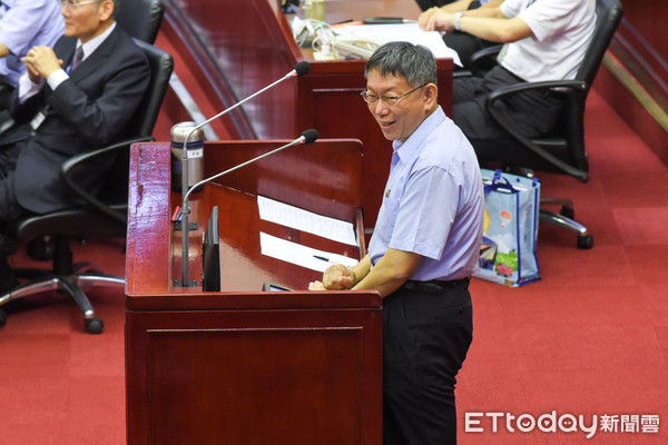 ▲台北市長柯文哲於台北市議會備詢。（圖／記者林敬旻攝）