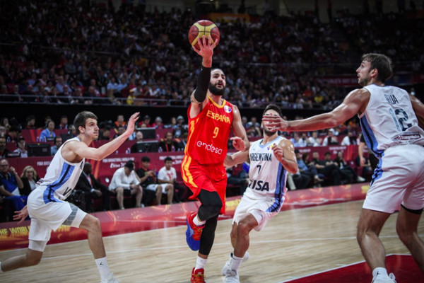 ▲2019世界盃 金牌戰，西班牙vs阿根廷，盧比歐（Ricky Rubio）。（圖／FIBA）