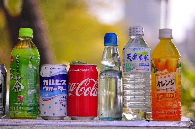 ▲喝不完的飲料通常會放進冰箱冷藏。（示意圖／取自Pixabay）
