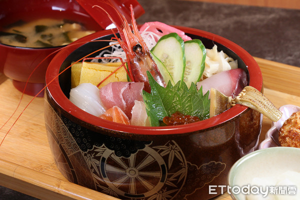 日本富山白蝦與鰤魚直送冰見海鮮丼粋鮨插旗新光三越a11 Ettoday旅遊雲 Ettoday新聞雲