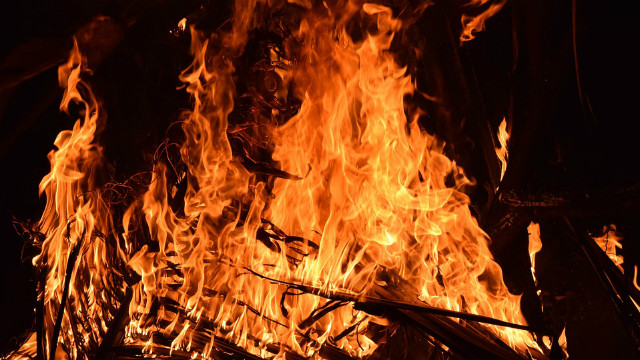 ▲▼火，火災，火葬，炭火，生火。（圖／取自免費圖庫Pixabay）