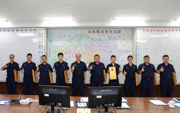 ▲▼ 嘉義縣表揚優秀員警 。（圖／記者翁伊森翻攝）