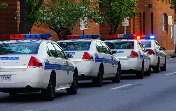 ▲▼ 員警,警察,警車。（圖／取自免費圖庫Pixabay）