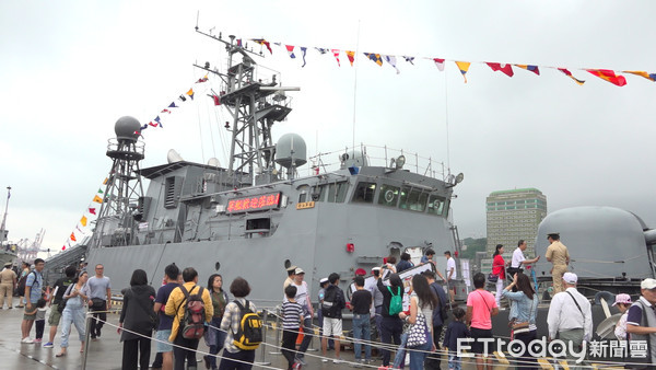 軍事家／塔江艦將成軍　乘風踏浪26年錦江號巡邏艦除役