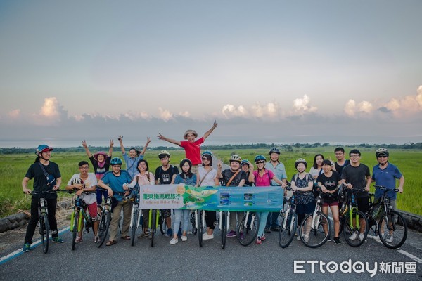 ▲▼以巴士結合自行車，悠遊東海岸、花東縱谷、南迴地區三大路線遊程，無縫接駁帶您深入探索秘境。（圖／台東縣政府提供，下同）