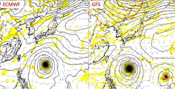 ▲▼「熱帶擾動」位置大約在關島、菲律賓、琉球之間的海面上（左）；同時的美國（GFS）模式模擬圖顯示，其位置略為偏西、強度則更強（右）。（圖／翻攝自三立準氣象．老大洩天機）