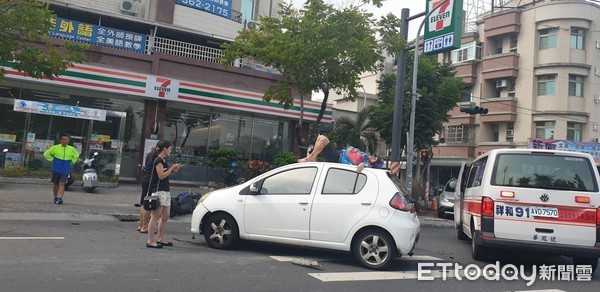 ▲▼嘉義車禍。（圖／記者翁伊森翻攝）