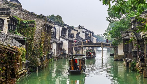 ▲走進歷史古城、銀色世界、度假天堂海南島過春節▼             。（圖／七逗旅遊網提供）