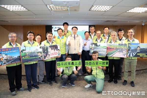 ▲路平專案再升級，市長黃偉哲以保障台南市民的行車用路安全為優先。（圖／記者林悅翻攝）