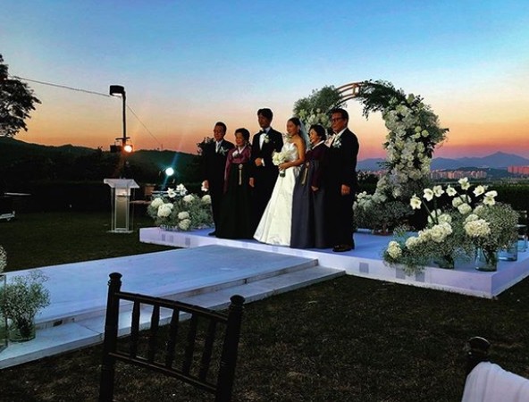 ▲GD參加姐姐婚禮。（圖／翻攝自Instagram／GD）
