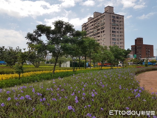 ▲ 新北公園換裝登場 彩色植栽受讚嘆。（圖／新北市景觀處提供）