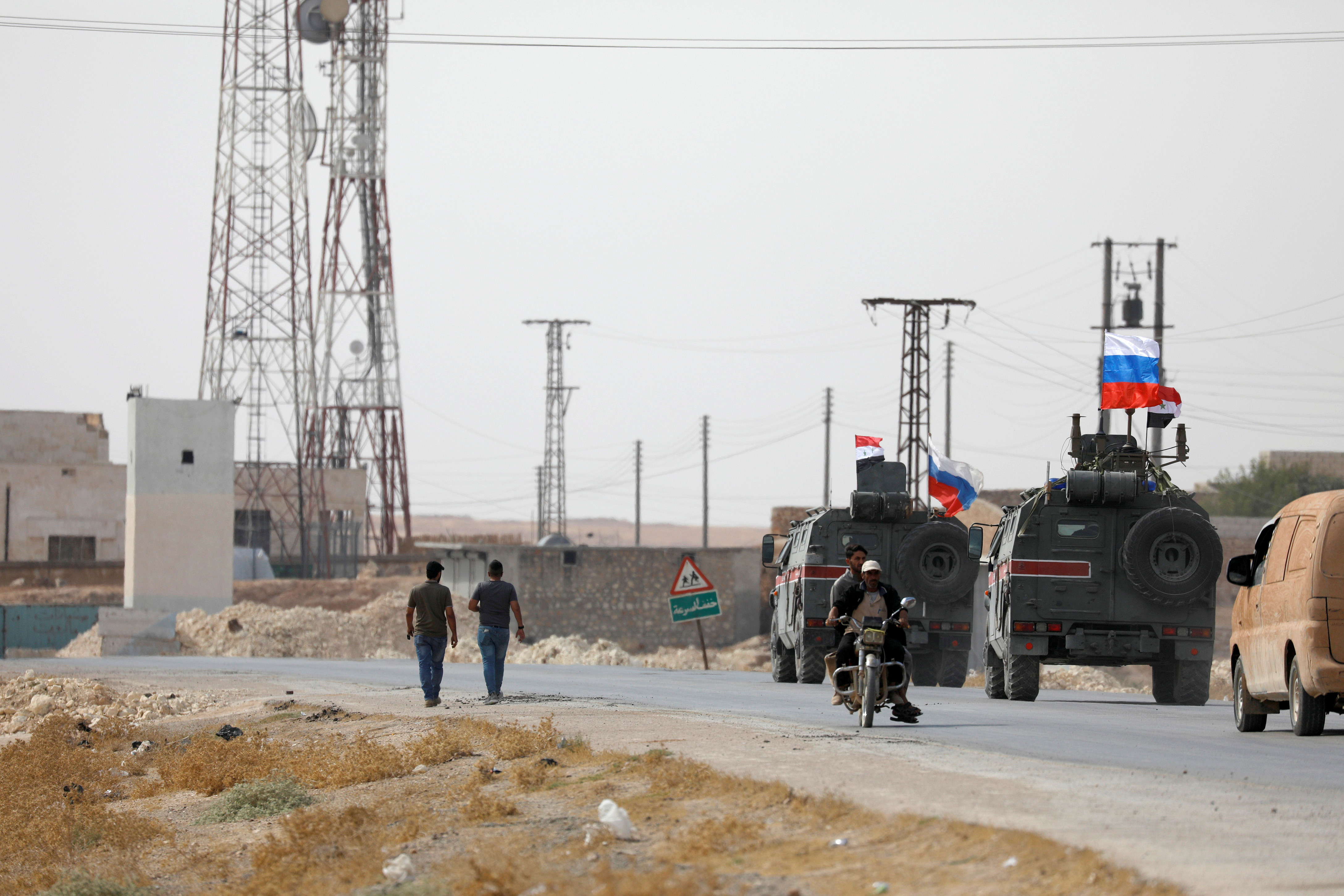 ▲▼敘利亞北部曼比季（Manbij）地區的邊境，俄羅斯駐軍。（圖／路透）