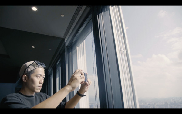 ▲▼「誰先愛上他」導演全程用Xperia 5 Cinema Pro拍攝新作品。（圖／Sony Mobile提供）