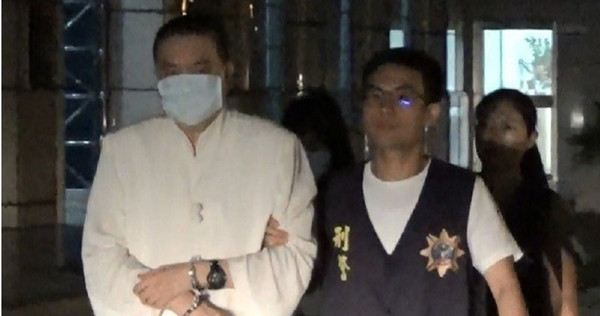國際刑警組織對陳寶生發布紅色通緝令，刑事局則於日前將他逮捕。（圖／翻攝畫面）