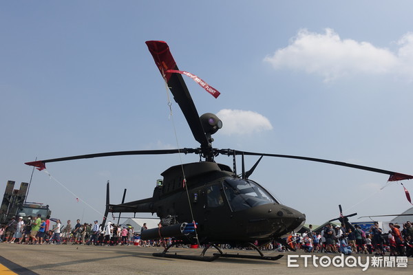 ▲空軍第一聯隊台南基地營區陳展32項精銳武器裝備，令人大開眼。（圖／記者林悅翻攝，下同）