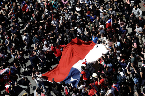 ▲▼智利大規模示威。（圖／路透）