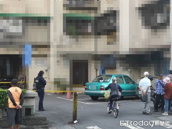 ▲▼萬華西藏路一名男子墜落在大樓停車空地，無生命跡象送醫搶救。（圖／記者黃彥傑攝）