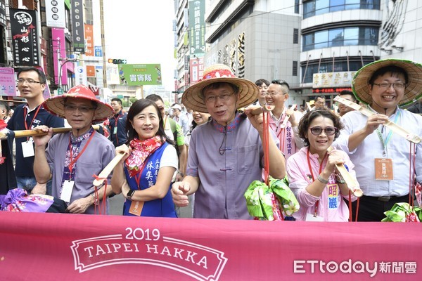 ▲▼柯文哲出席臺北客家義民嘉年華-挑擔踩街及主祭大典。（圖／記者湯興漢攝）