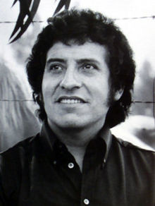 ▲維克多 賈拉（1932年9月28日至1973年9月16日），智利老師，戲劇導演，詩人，創作歌手和政治活動家。（圖／翻攝自維基百科）