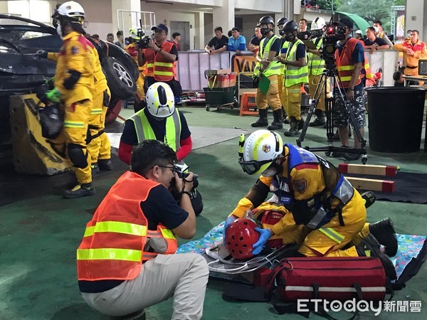 ▲台南市消防局在2019年全國車禍救援挑戰賽，警義消雙雙獲獎。（圖／記者林悅翻攝，下同）