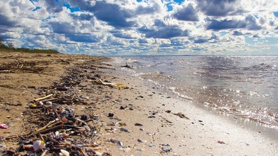 海洋年吸千萬噸垃圾！「水上吸塵器」全面出動：5年內清光千條河流