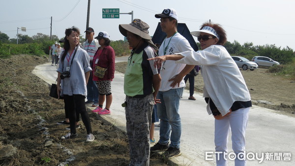 ▲台南市生態保育學會特別規劃「學甲濕地保育輕旅行」體驗行程活動，吸引不少來自各地親子熱情參加。（圖／記者林悅翻攝，下同）