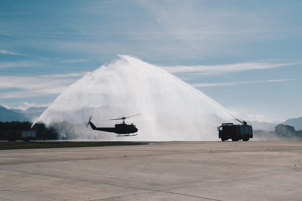 陸軍UH-60M直升機成軍　建構空地作戰新銳戰力。（圖／軍聞社）