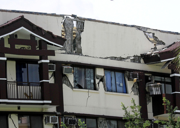 ▲▼ 菲律賓民答那峨島31日發生規模6.5地震。（圖／路透）
