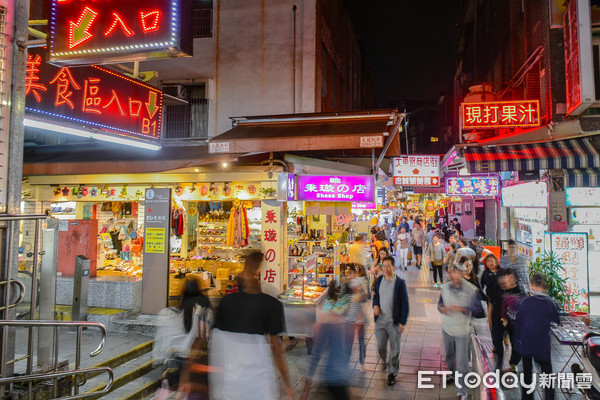 ▲▼夜市,攤販,觀光客,陸客,士林夜市（圖／記者張一中攝）