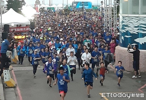 桃園永安漁港半程馬拉松路跑　6千跑友運動健身、感受桃園之美 | ETto