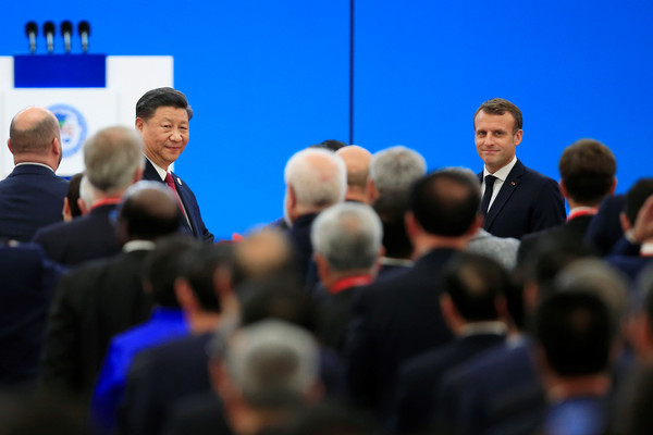 ▲▼法國總統馬克宏（Emmanuel Macron）在上海出席大型進口博覽會，與中國國家主席習近平會面。（圖／路透）