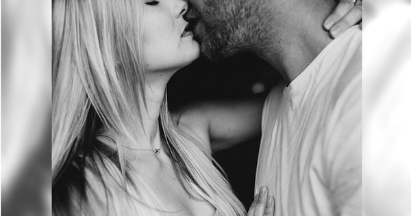 吳姓人妻外遇黃姓同學，為了讓新生兒從黃男姓，向前夫自爆其實自己在離婚前就外遇。（圖／pixabay）