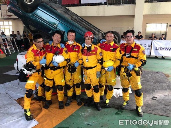 ▲▼新竹市消防局參加「2019年車禍救援挑戰賽」，在16支參賽隊伍中勇奪優勝冠軍。（圖／記者陳凱力翻攝）