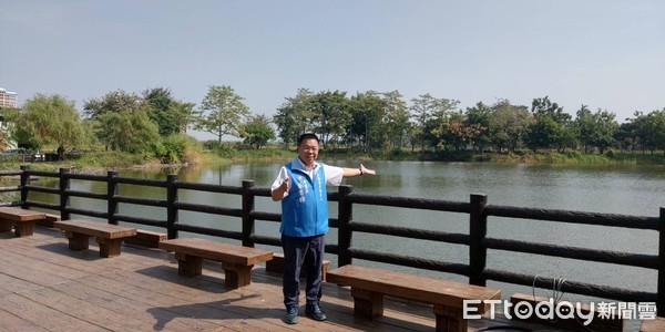 ▲國民黨台南市立委參選人蔡育輝表示，歡迎志玲姊姊回家鄉宴客，但懇請關注家鄉邊緣化嚴重的困境。（圖／記者林悅翻攝）