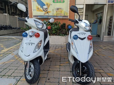 用立可白在警車坐墊寫「台灣製噪」　無聊男不起訴理由曝