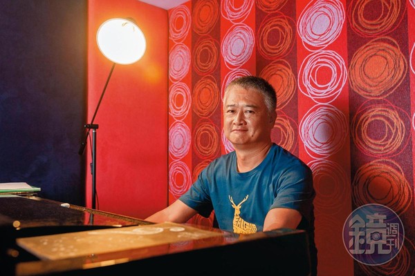 金馬獎「年度台灣傑出電影工作者」湯湘竹除了是資深錄音師，執導的紀錄片也曾獲金鐘、金馬獎肯定。