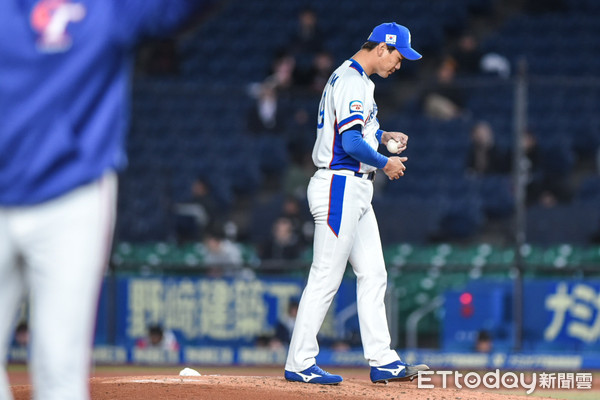 ▲12強棒球賽複賽，韓國隊投手金廣鉉下場。（圖／記者林敬旻攝）