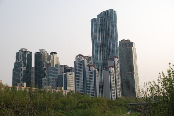 ▲▼首爾江南房價飆漲，為南韓政府認定的投資過熱地區（圖／Pixabay）