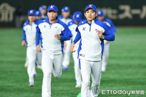 ▲12強棒球賽，韓國隊李政厚練球。（圖／記者林敬旻攝）