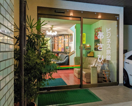 ▲福岡出現一晚40元旅店。（圖／翻攝自Youtube／SORA NEWS24）
