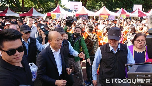 ▲▼韓國瑜新北傾聽之旅，參訪莊敬高職電競產業班。（圖／記者張榮恩攝）