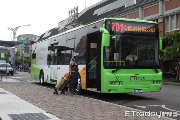 ▲台中市電動公車數量從2013年10輛，累計至2019年10月底已達182輛，數量成長17倍以上。（圖／讀者提供）