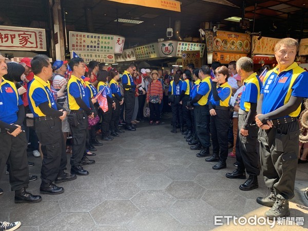 ▲韓國瑜護衛隊。（圖／記者徐政璿攝）