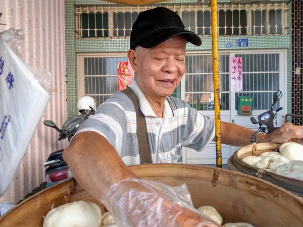 ▲▼鹿港「肉包阿北」吳明財84歲過世，59年古早味成絕響。（圖／照片來源：臉書社團「~~我愛鹿港小鎮~~」施雲軒）