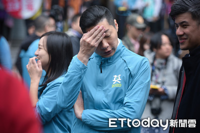 林昶佐酸林郁方：如果不會看立法院公報　我可以教你