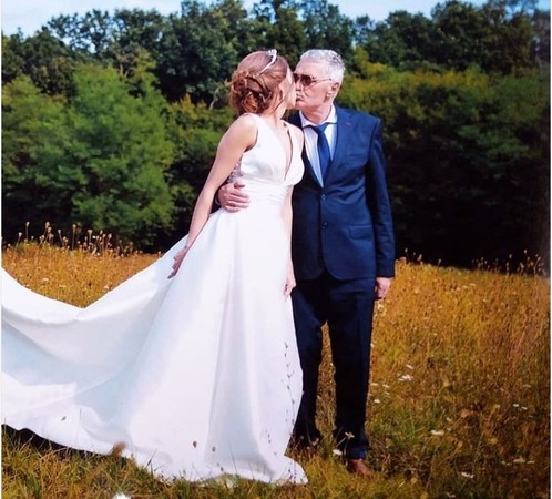 ▲▼ 相差53歲的米洛伊科與米莉亞娜9月舉行婚禮 。（圖／翻攝自Instagram／milojkobozic）