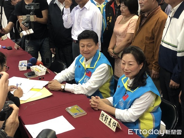 傅崐萁登記選立委　心向韓國瑜…政策學郭台銘：0到6歲幼兒國家養 | ET