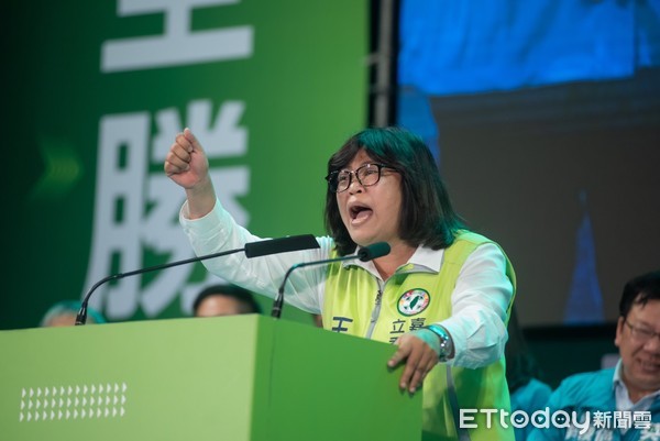 ▲▼ 蔡英文總統、王美惠立委候選人競選總部成立晚會。（圖／記者翁伊森翻攝）